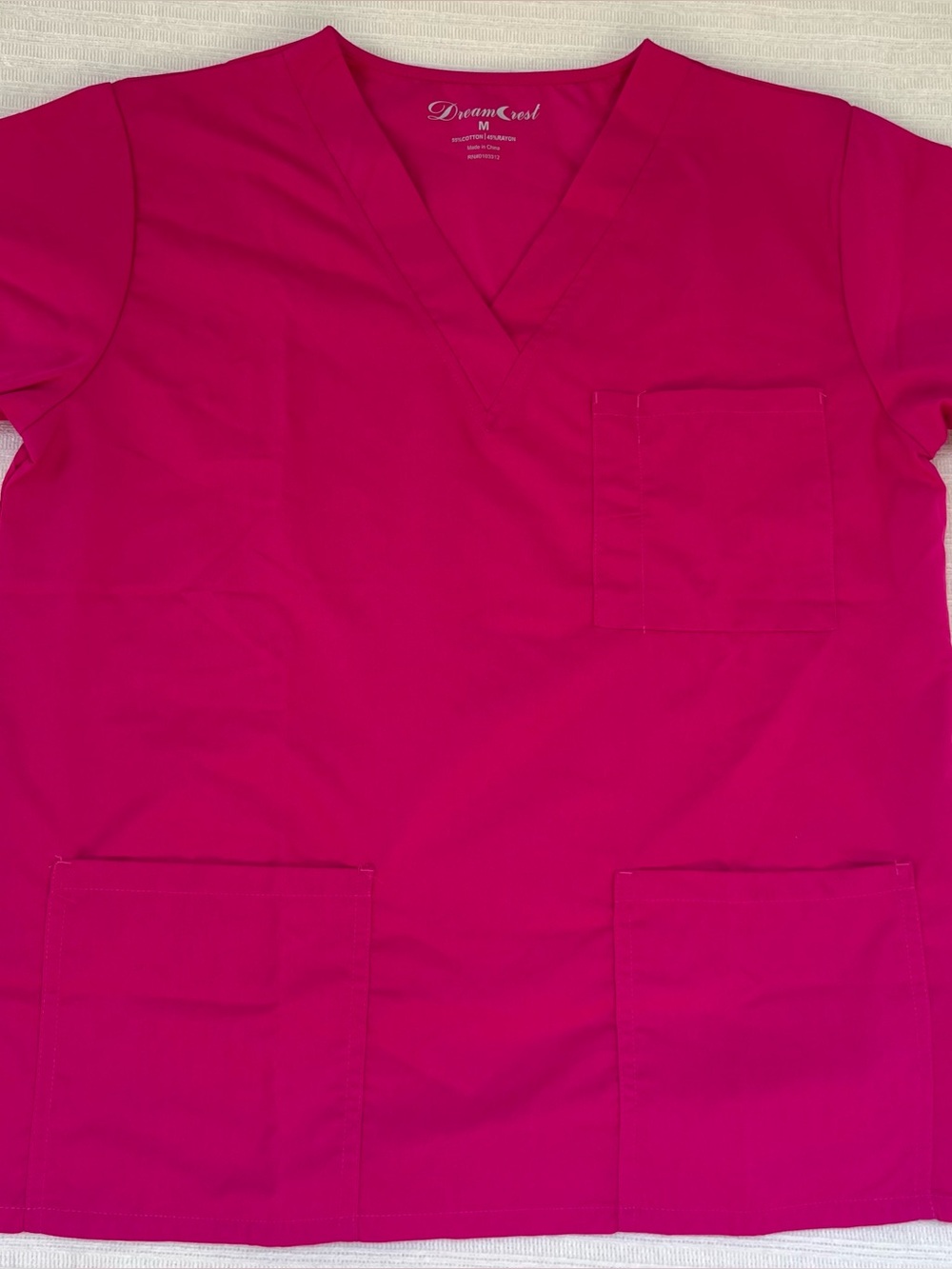 DreamCrest Hot Pink V-Neck Medical Scrub Top Sz medium
